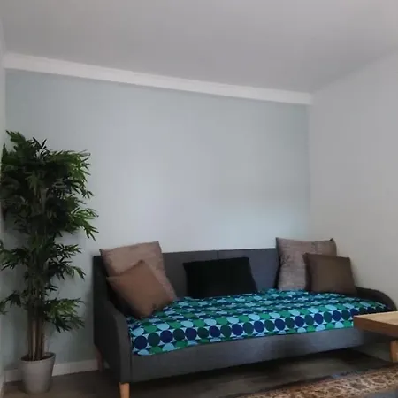 公寓 Ferienwohnung Fur 2 Personen 3 Kinder Ca 65 M In Malberg, Rheinland-pfalz Eifel Rheinland-pfalz *