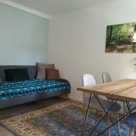 Ferienwohnung Fur 2 Personen 3 Kinder Ca 65 M In Malberg, Rheinland-pfalz Eifel Rheinland-pfalz *